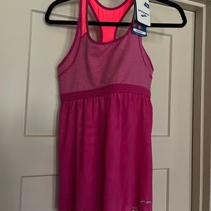 Brooks Run happy Versatile Mesh tank